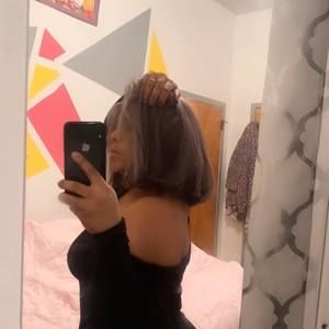 Meet your Posher, Ronette